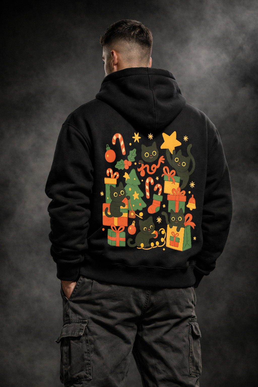 CHRISTMAS CATS - COZY HOLIDAY GRAPHIC HOODIE